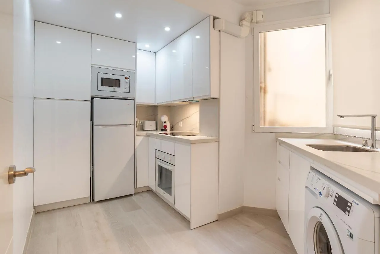 Ginachero & City Center By Ele Apartments Malaga Spain