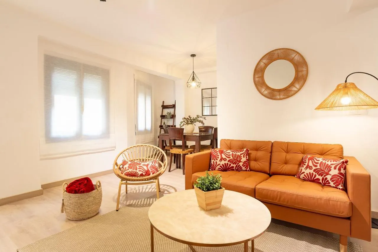 Ginachero & City Center By Ele Apartments Malaga Spain